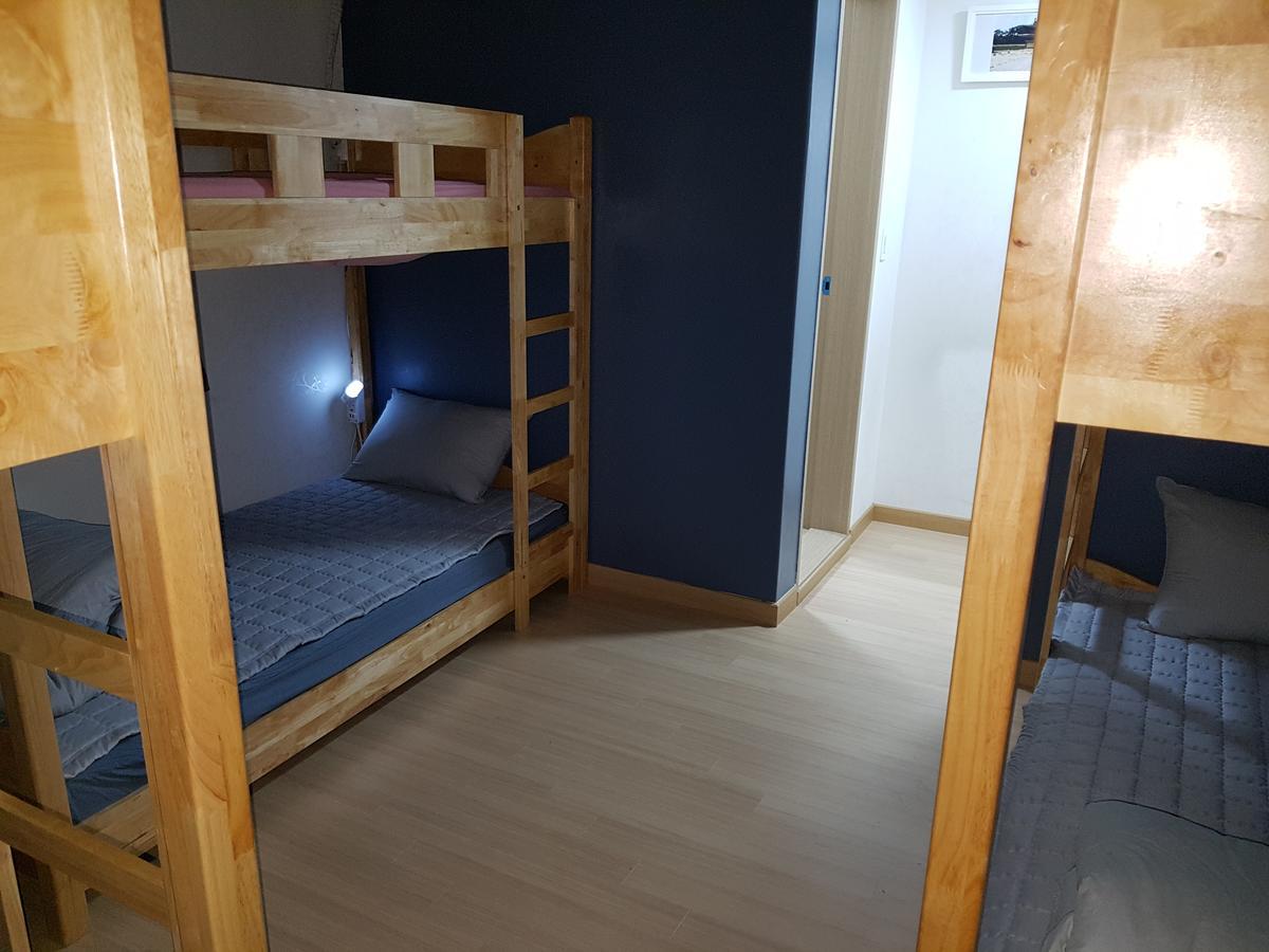 Buzz Guesthouse Инчон Экстерьер фото